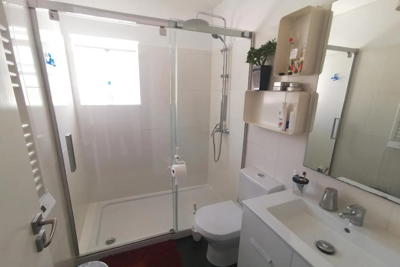 Δωμάτια σε οικογενειακή κατοικία A20 - Lagos Town Bedroom Πορτογαλία